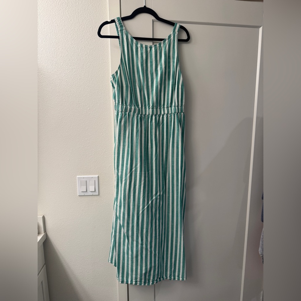 Universal Thread Green-striped maxi A-line dress size L
